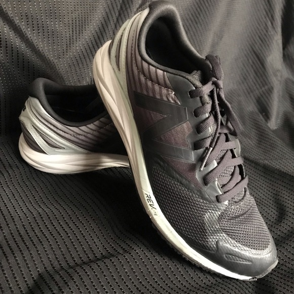 New Balance Strobe 2 Speed Ride Rev Lite w/ TBeam Women’s Size 9 Black/Grey/Mint - Picture 14 of 16